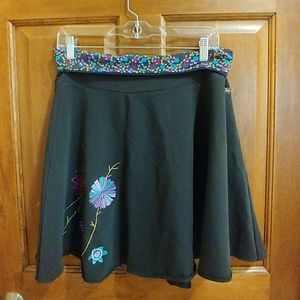 Matilda Jane pull-on skirt - cute! Size Small.